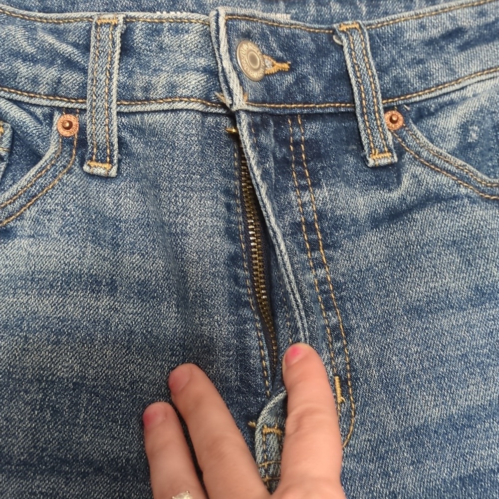 Old Navy O.G. Loose medium blue Courtney high rise jeans - Picture 6 of 13